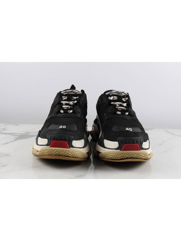 Balenciaga Triple S Black Red 40 250