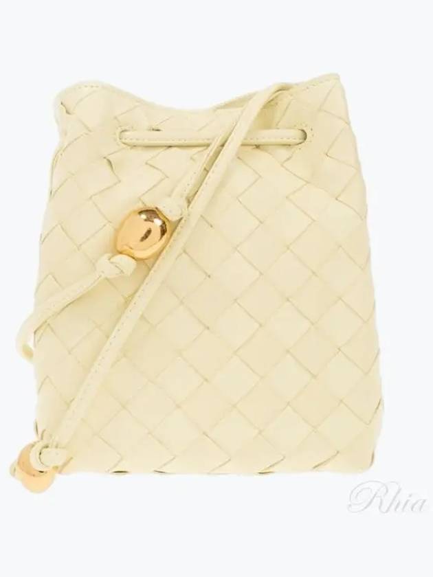 Bottega Veneta Intrecciato Small Bucket Bag Ice Cream