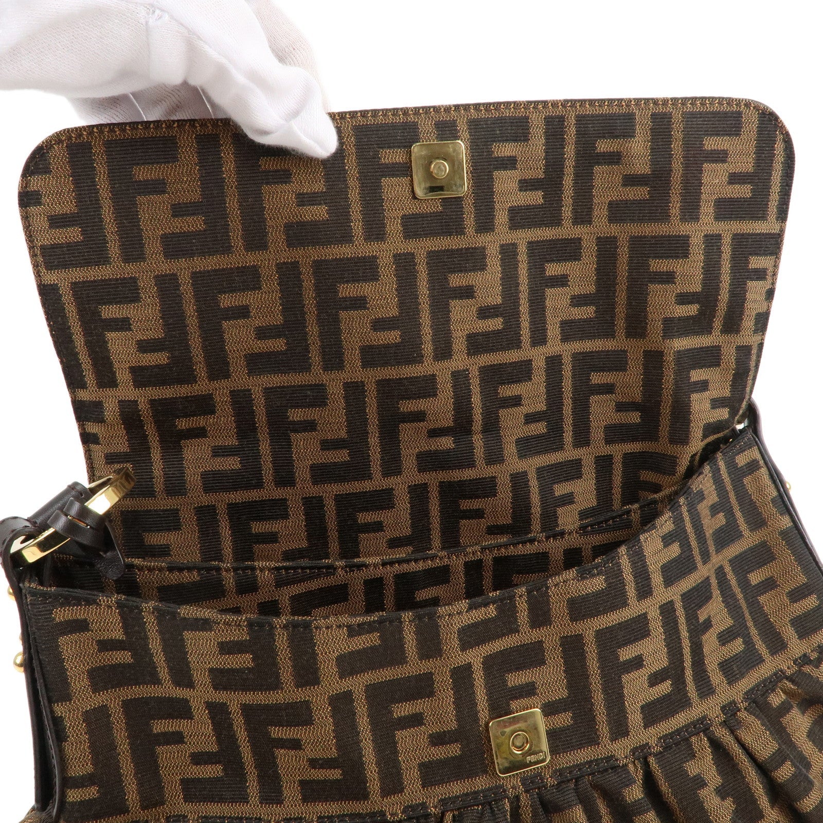 FENDI Zucca Canvas Leather Shoulder Bag Brown Black 8BR436