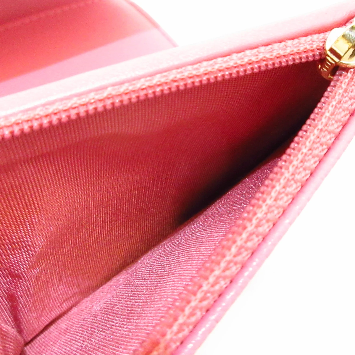 CHANEL - Camellia Trifold Wallet Pink Caviar Skin