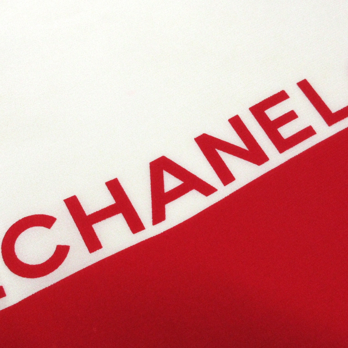 CHANEL - Scarf Red Cream Yellow