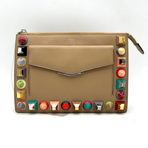 Leather handbag Fendi Beige in Leather LA14545
