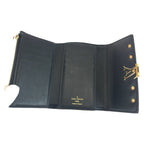 Louis Vuitton Capucines Leather Wallet M64102
