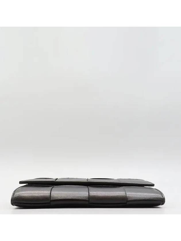 Bottega Veneta 651387 Black leather cassette large flap long wallet