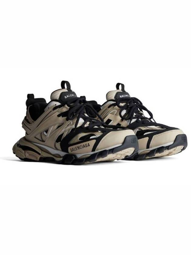 Balenciaga track low top sneakers 542436W3AC4