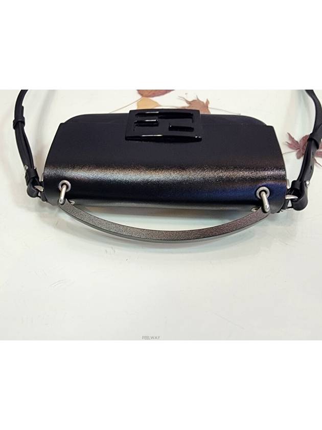 Fendi Baguette phone pouch mini cross bag