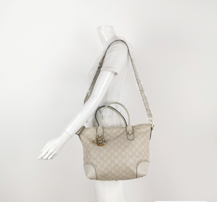 Gucci two-way Bag white 250325781120636