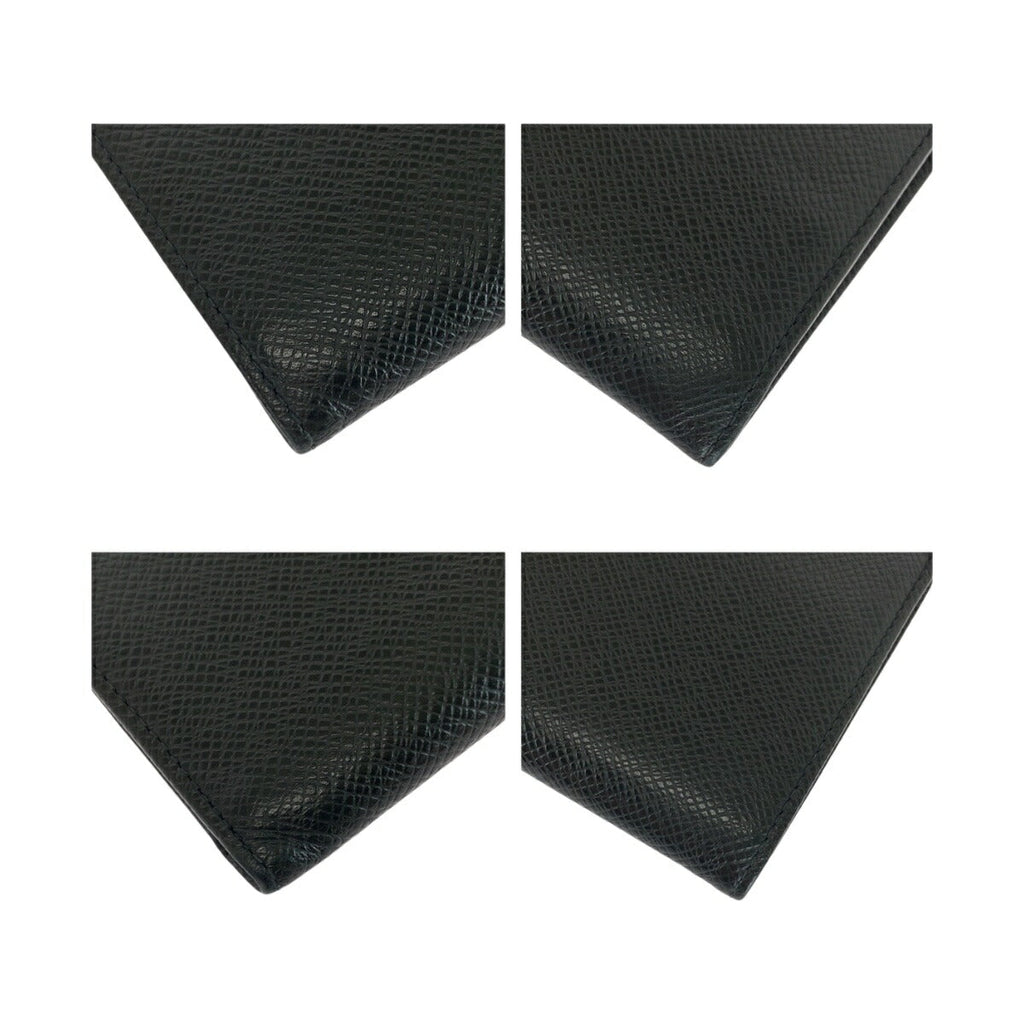 Louis Vuitton Portebie 3 Cartes de Crédit Taiga Wallet