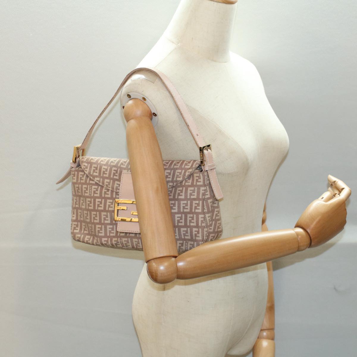 FENDI Zucchino Canvas Mamma bucket Hand Bag Beige54705
