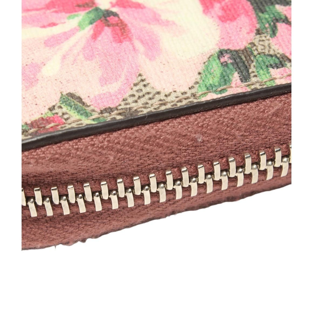 GUCCI GG Supreme Monogram Blooms Zip Around Card Case Wallet Beige Multicolor Dry Rose ITK9AH4VCJAQ