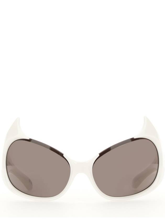 Balenciaga 23 ss GOTHAM cat sunglasses 745061T00079000 B0040300338