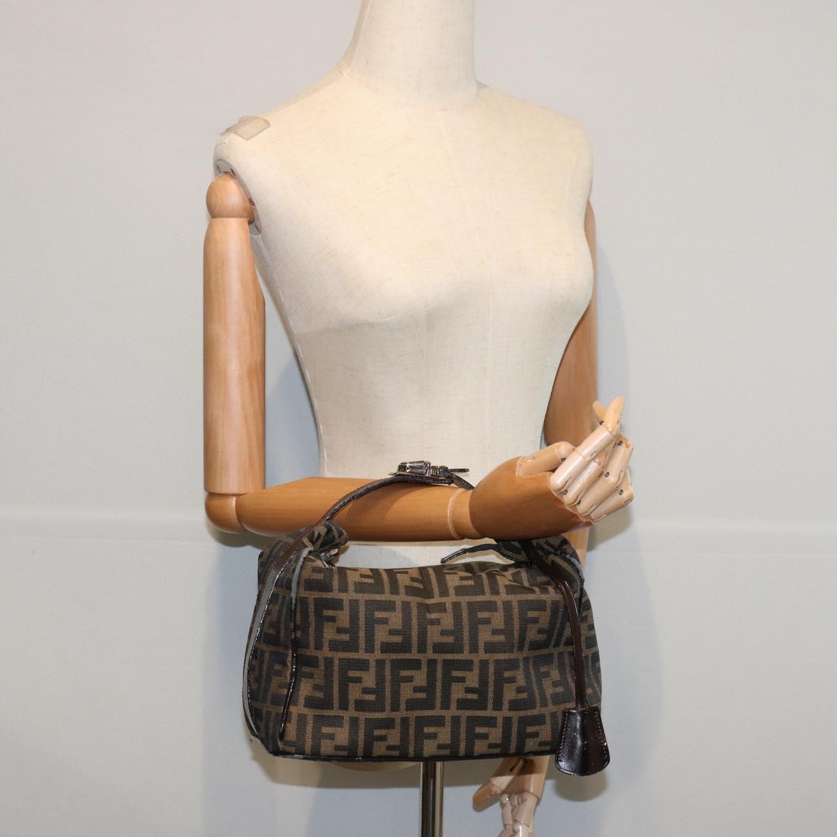 FENDI Zucca Canvas Vanity Cosmetic Pouch Black Brown61577