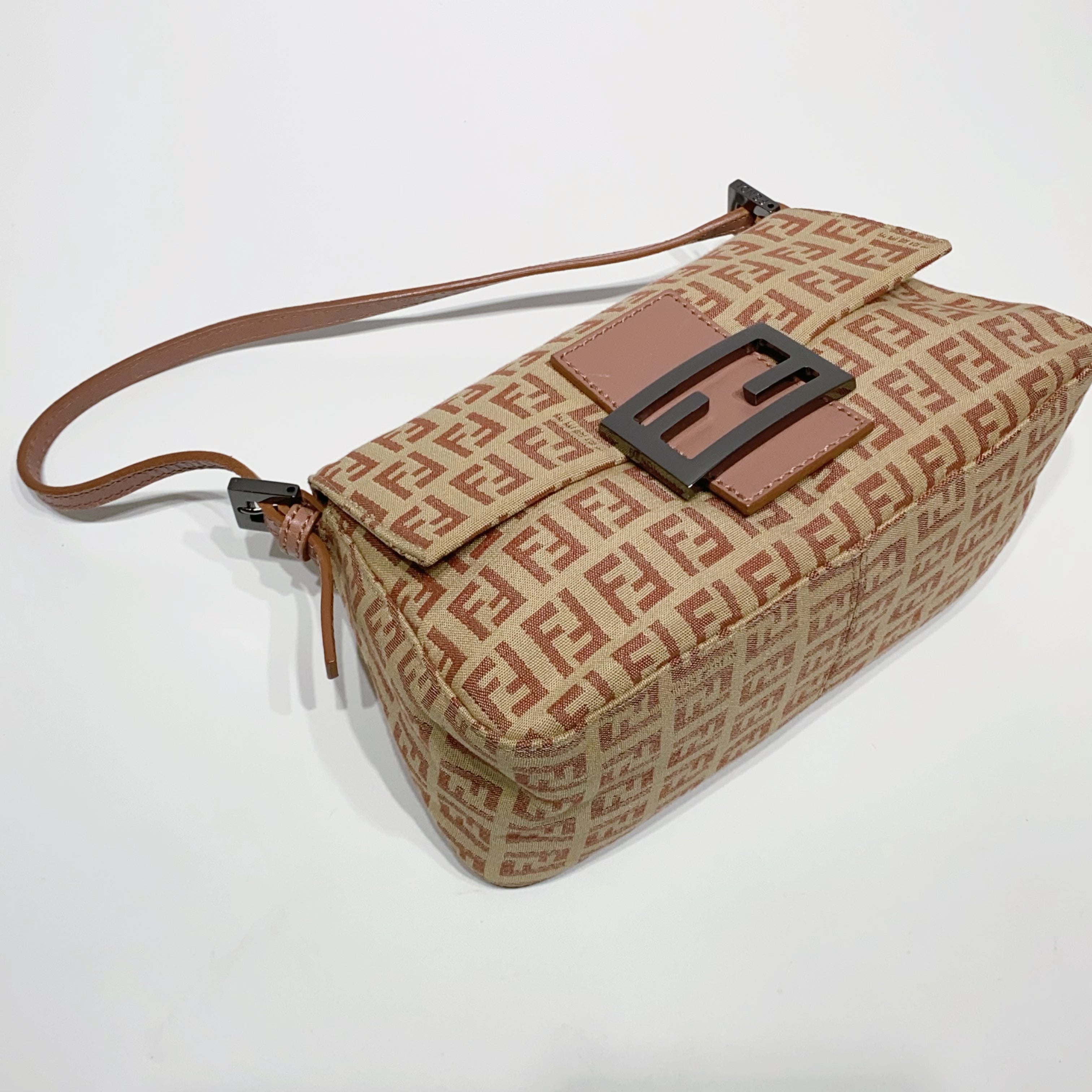 No.3972-Fendi Vintage Zucchino Mini Mama Baguette Bag