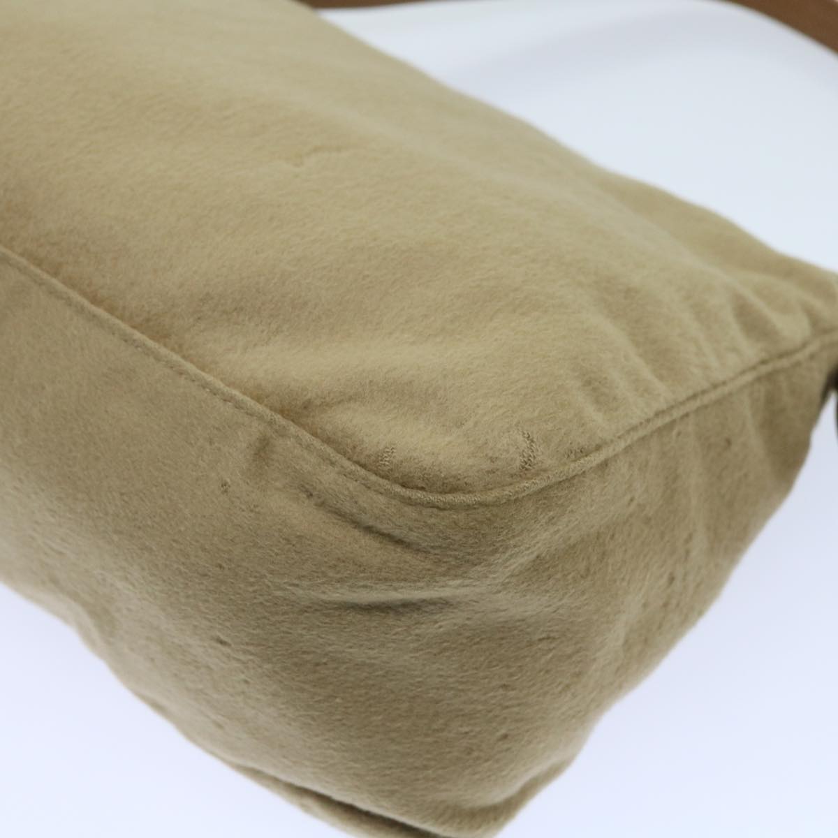 FENDI Mamma Baguette Shoulder Bag Wool Beige64454