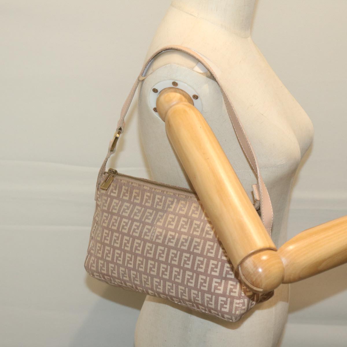 FENDI Zucchino Canvas Shoulder Bag Beige65408