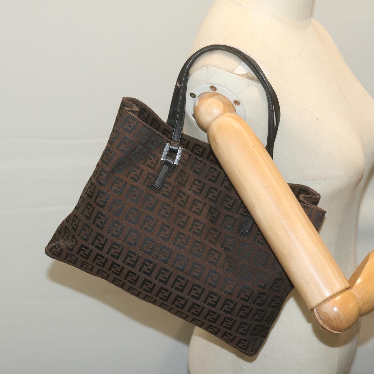 FENDI Zucchino Canvas Hand Bag Brown65750