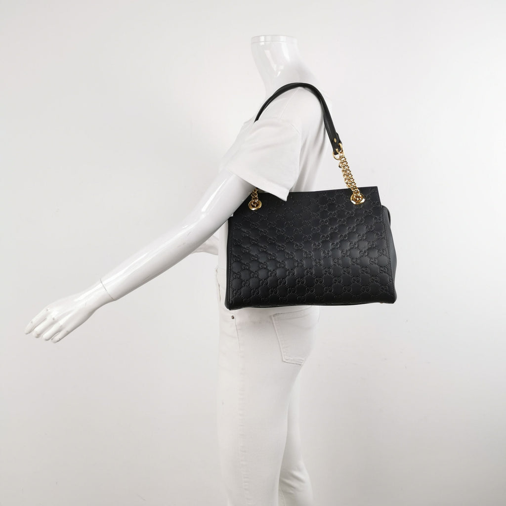 Gucci GG Canvas Shoulder Bag 250428781169125