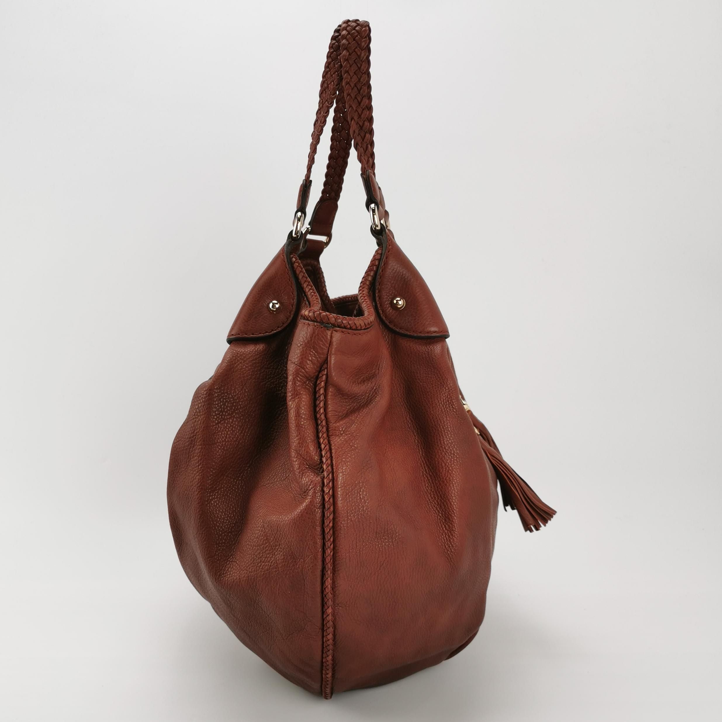 Gucci Leather Solid Color Fringe Woven Strap Shoulder Bag 250503781176309