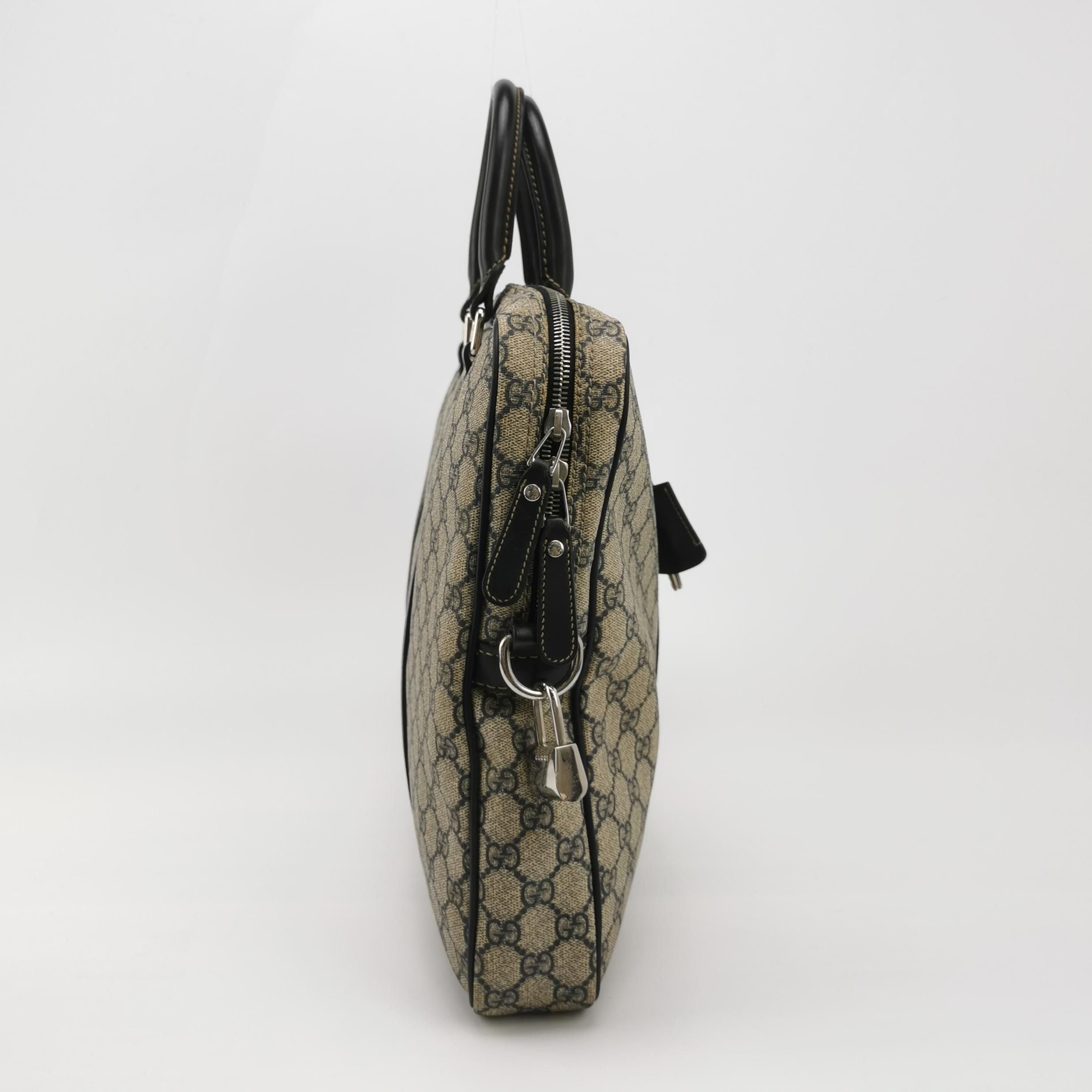 Gucci GG Supreme Canvas Shoulder Bag 250430781172721