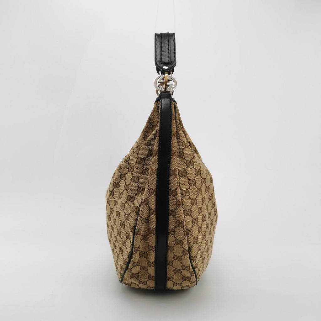 Gucci GG Canvas Shoulder Bag 250428781169589