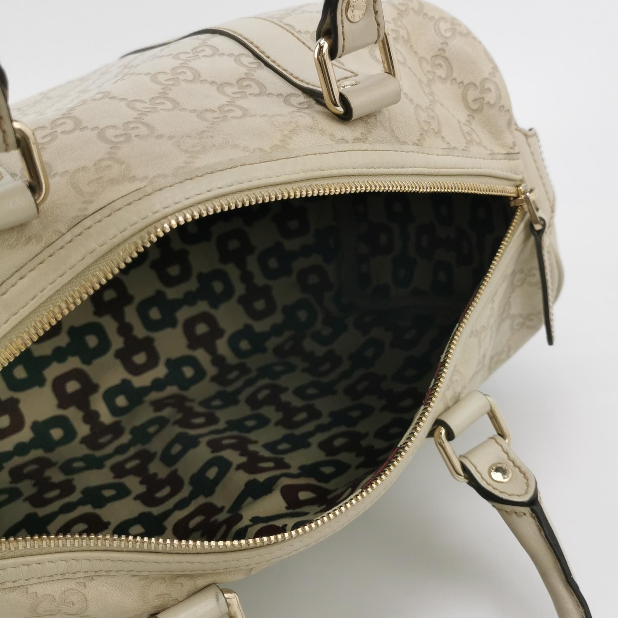 Gucci Leather Monogram Logo Tote Bag 250426781165897