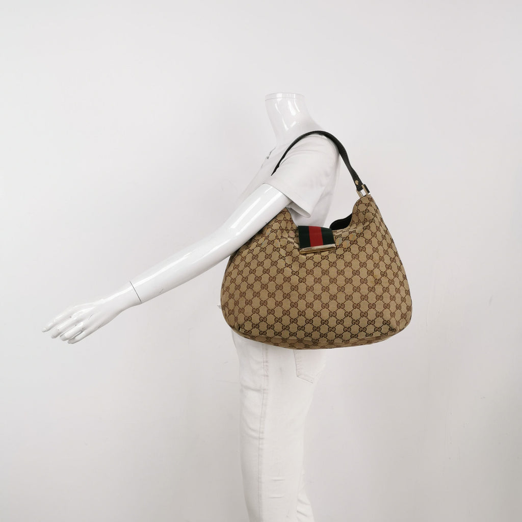 Gucci GG Canvas Shoulder Bag 250428781169402