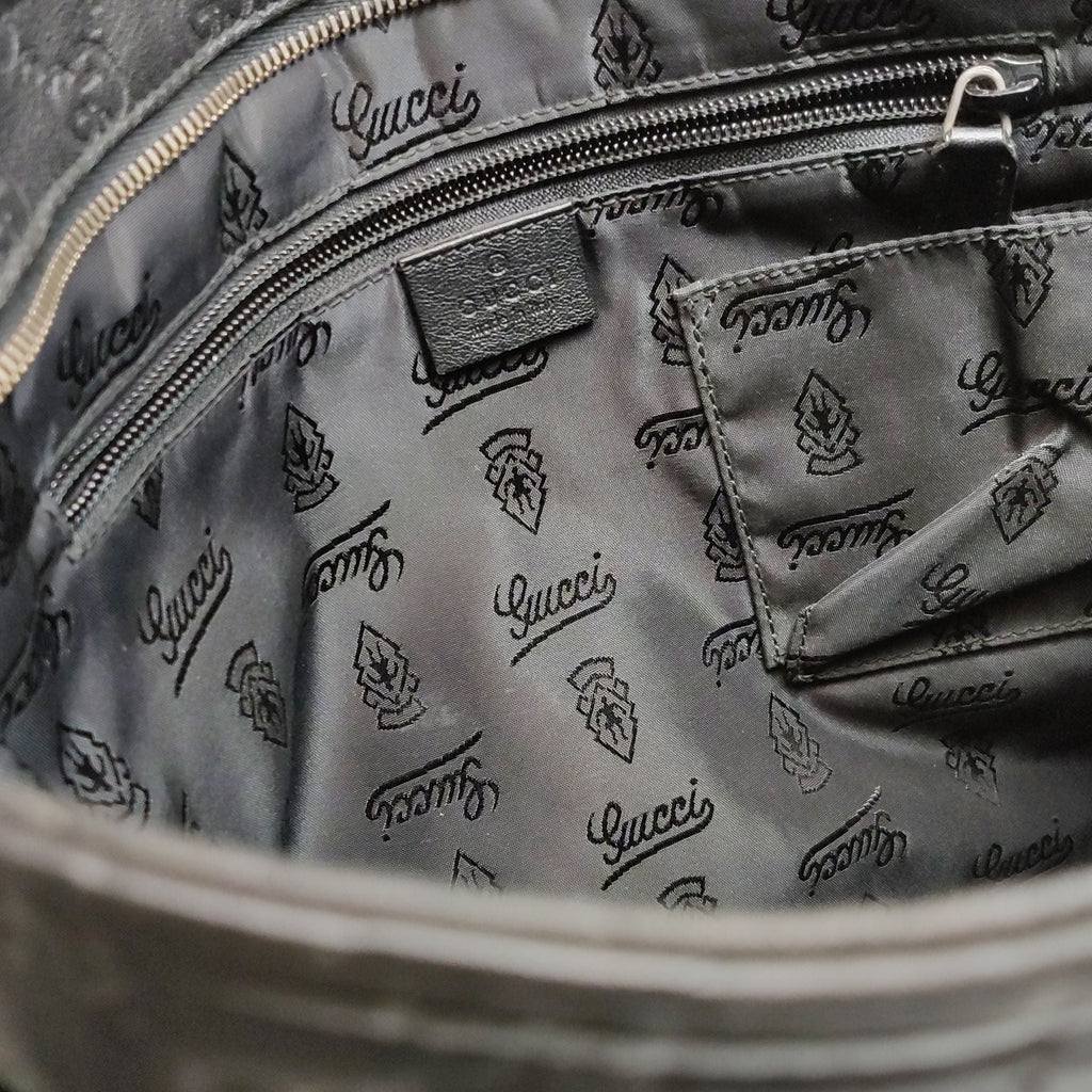 Gucci Leather Solid Pattern GG Logo Crossbody Bag 250426781167064
