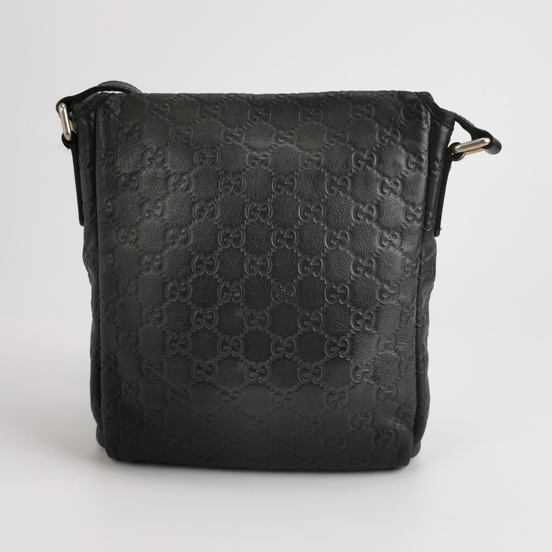 Gucci GG Canvas Shoulder Bag 250421781158926