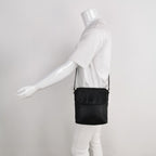 Gucci GG Canvas Shoulder Bag 250421781158926