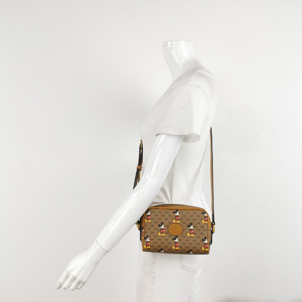 Gucci Disney Collaboration GG Canvas Crossbody Bag 250419781155967