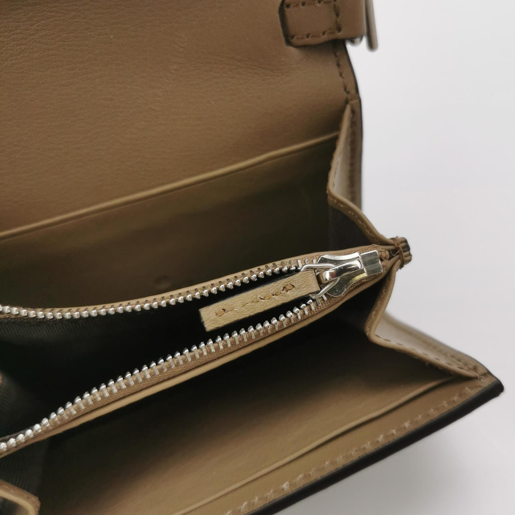 Gucci Dionysus GG Supreme Shoulder Bag 250422781159741