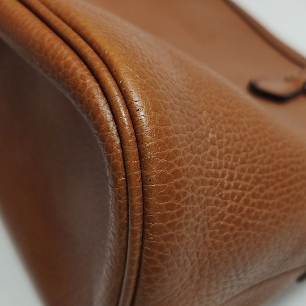 Gucci Leather Solid Pattern Shoulder Bag 250415781150188