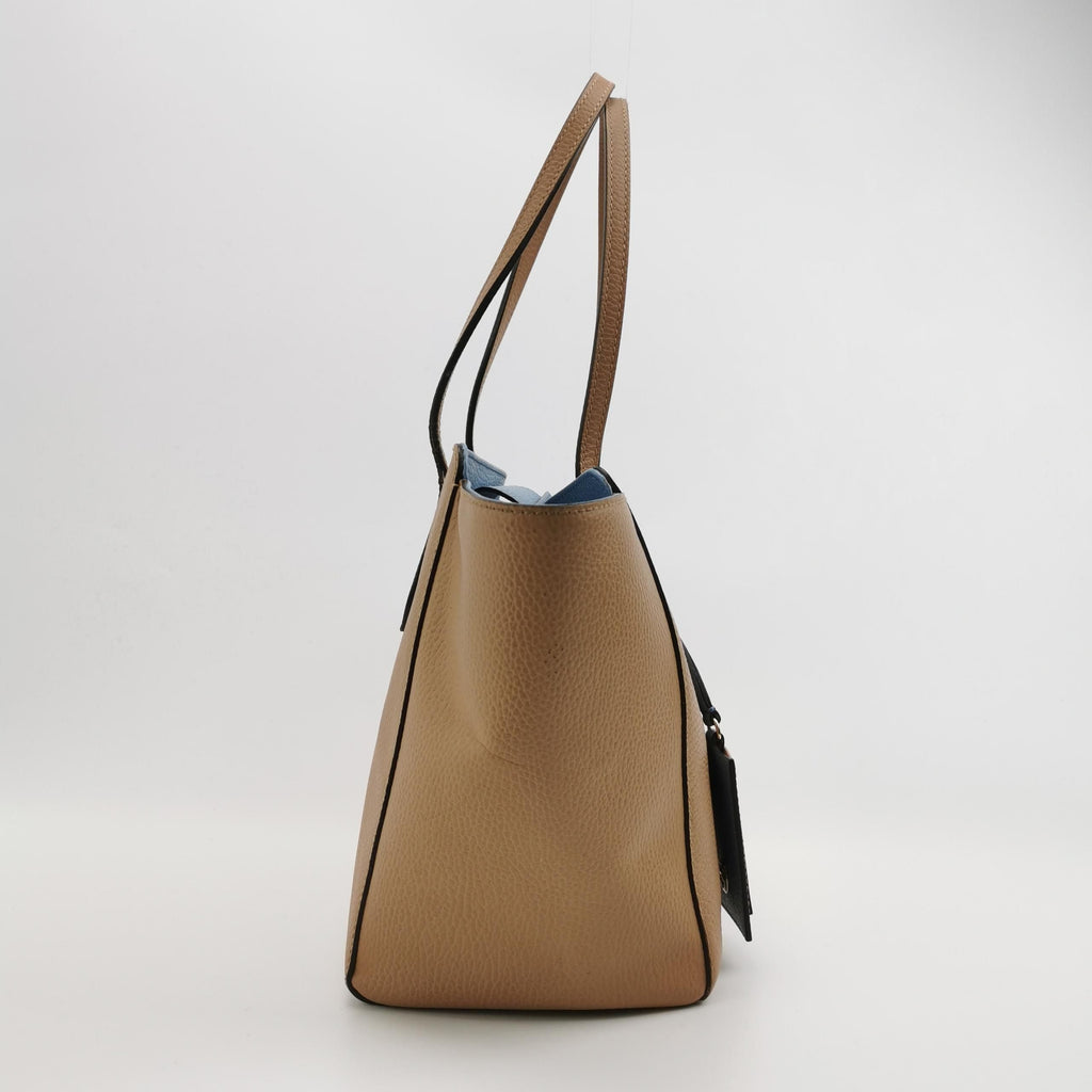 Gucci Swing Leather Logo Shoulder Bag 250420781157771
