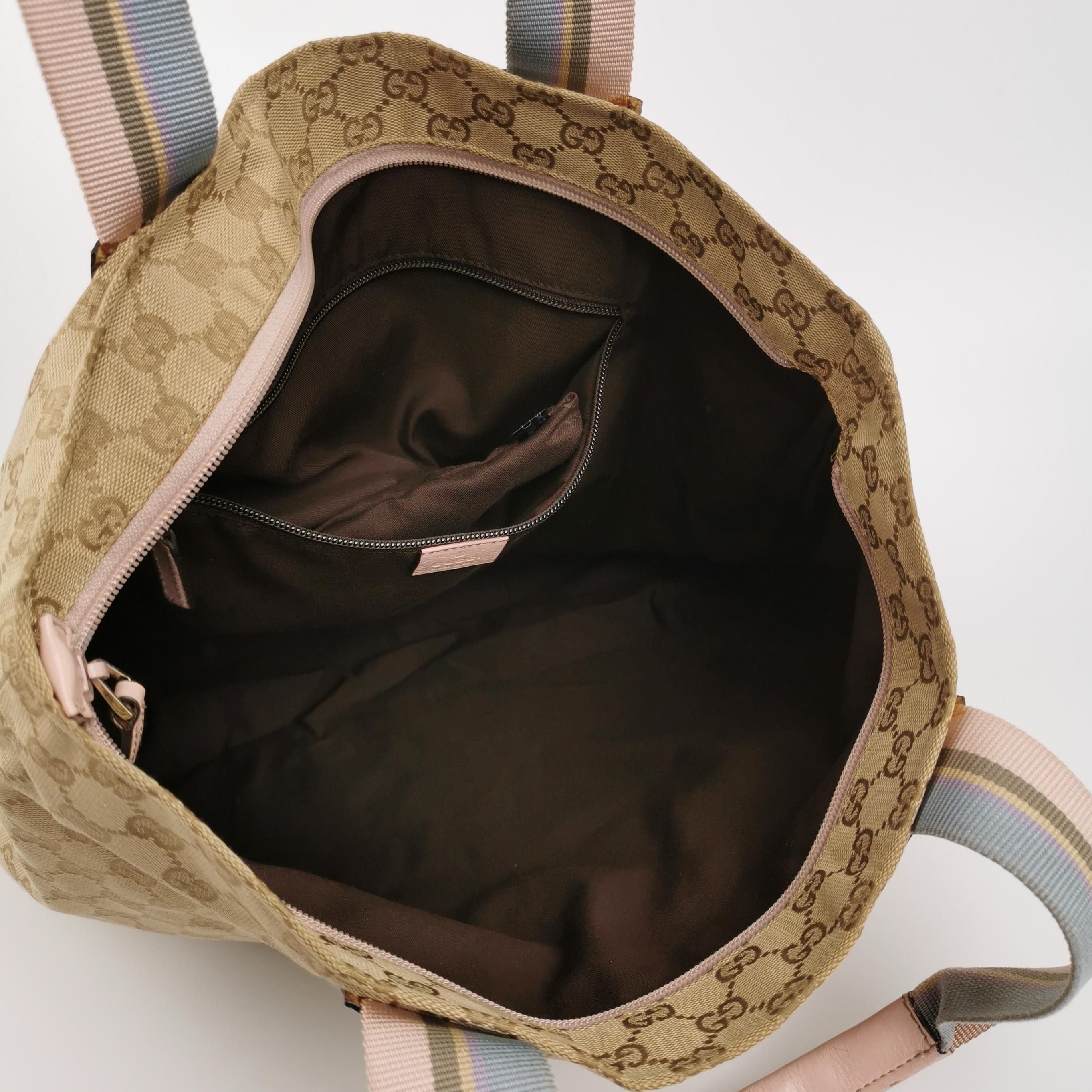 Gucci GG Canvas and Leather Shoulder Bag 250415781148961