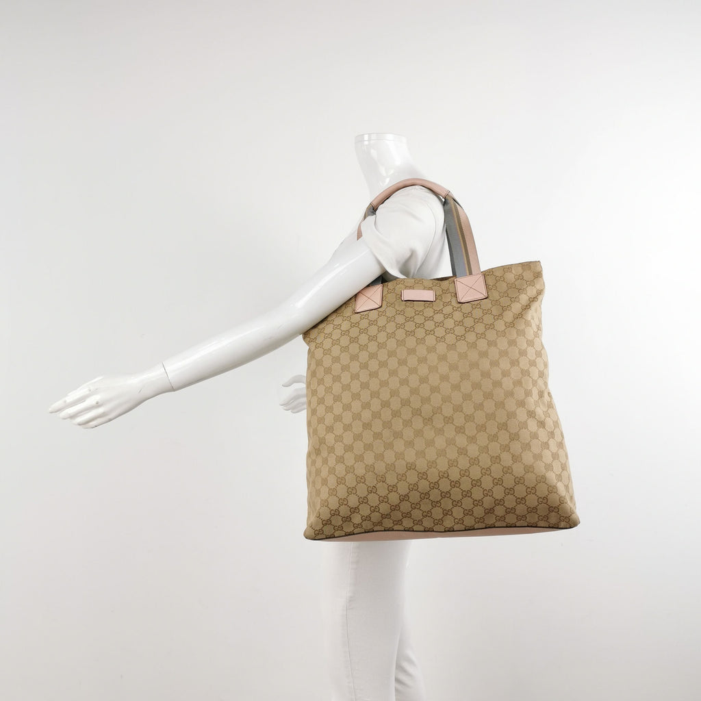 Gucci GG Canvas and Leather Shoulder Bag 250415781148961