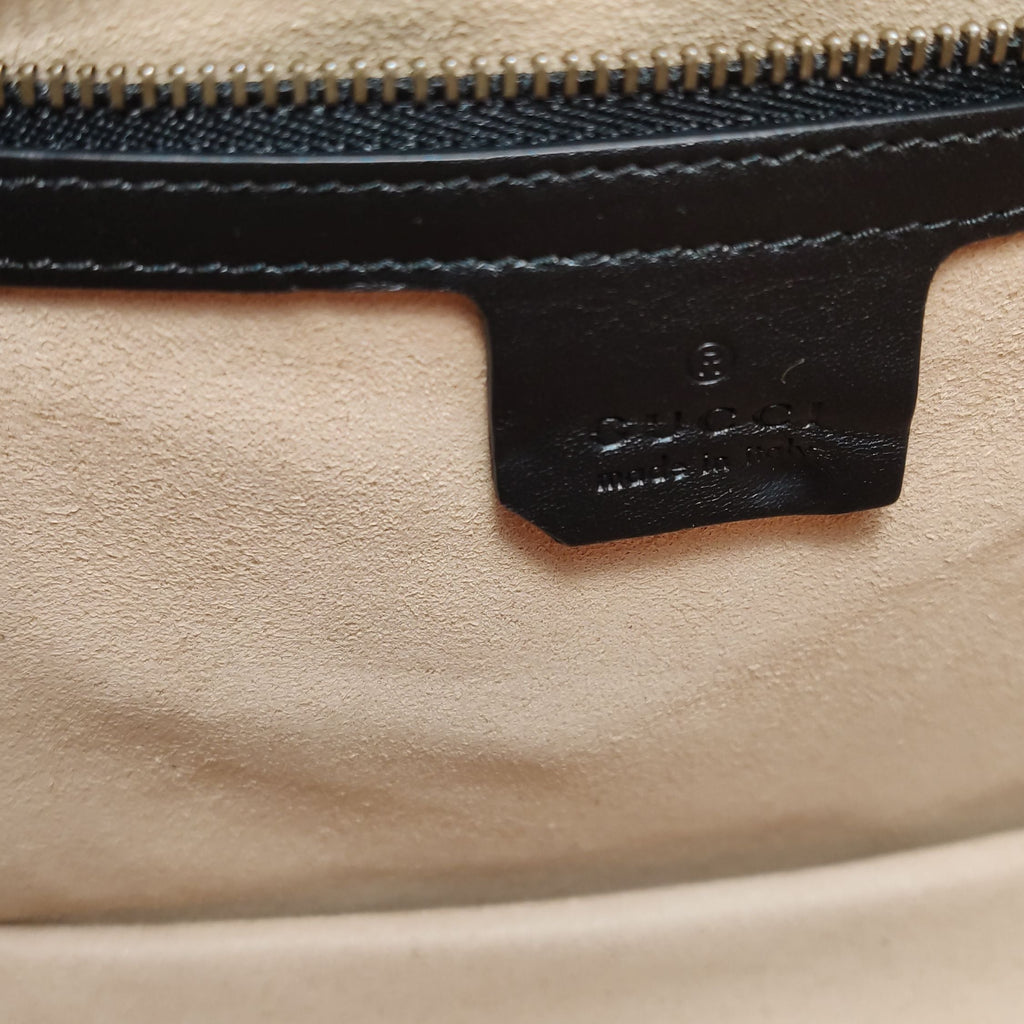 Gucci Queen Margaret Queen Bag Leather Solid Pearl Bee Crossbody Shoulder Bag 250419781155040