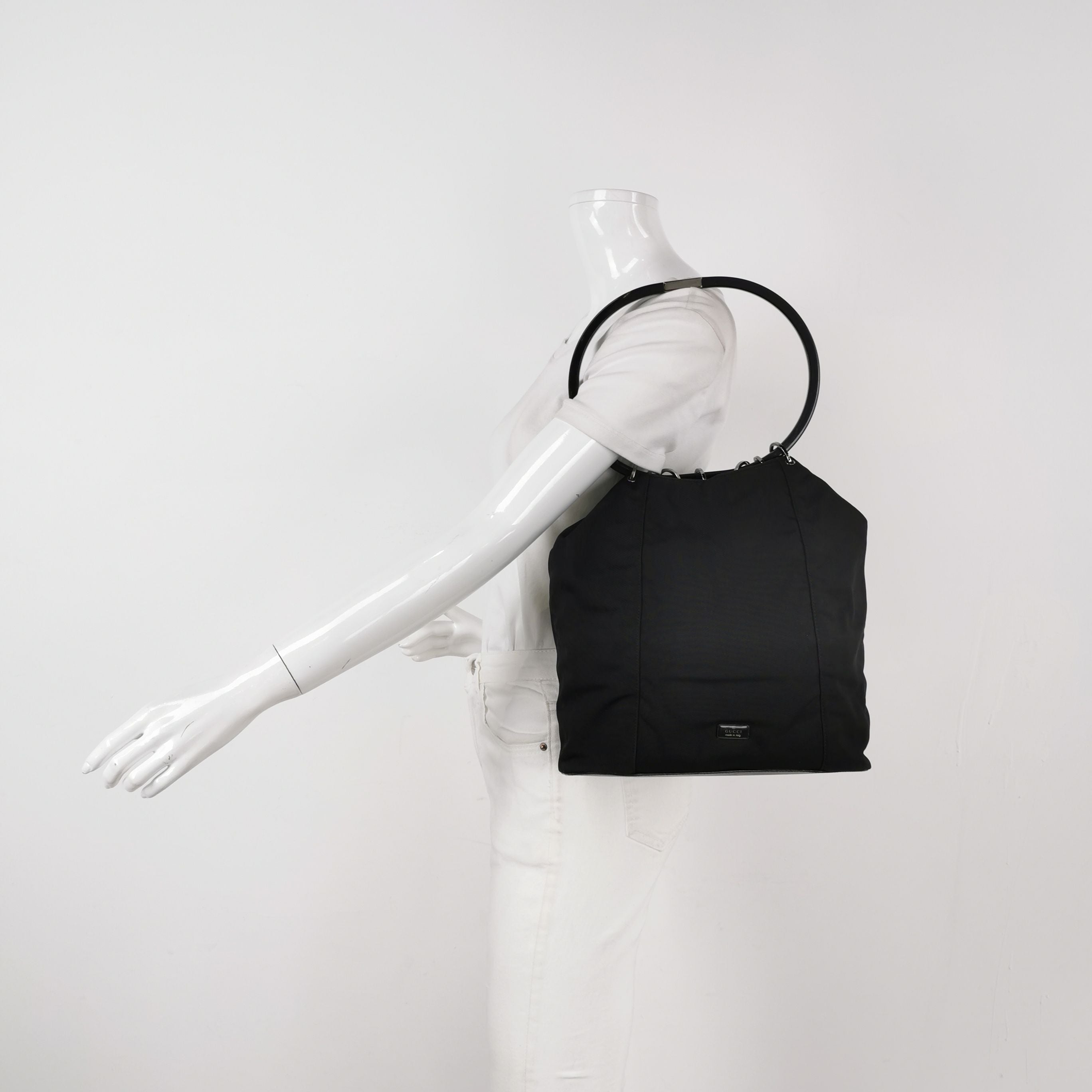 Gucci Leather Nylon Solid Logo Shoulder Bag 250417781152454