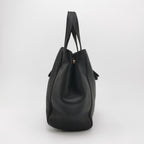 Gucci GG Logo Shoulder Bag in Leather 250410781142975