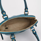 Gucci GG Embossed Leather Crossbody Shoulder Bag 250411781144128
