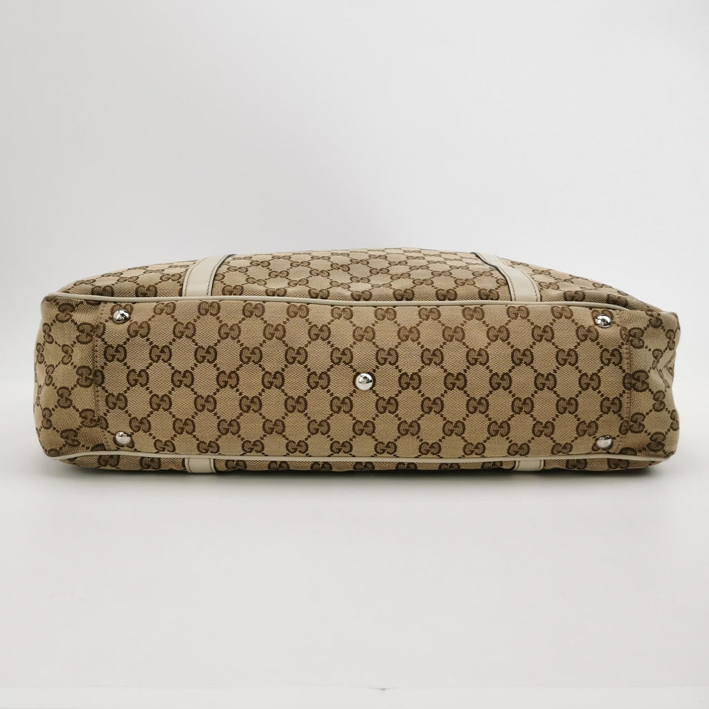 Gucci GG Canvas Shoulder Bag 250407781138075