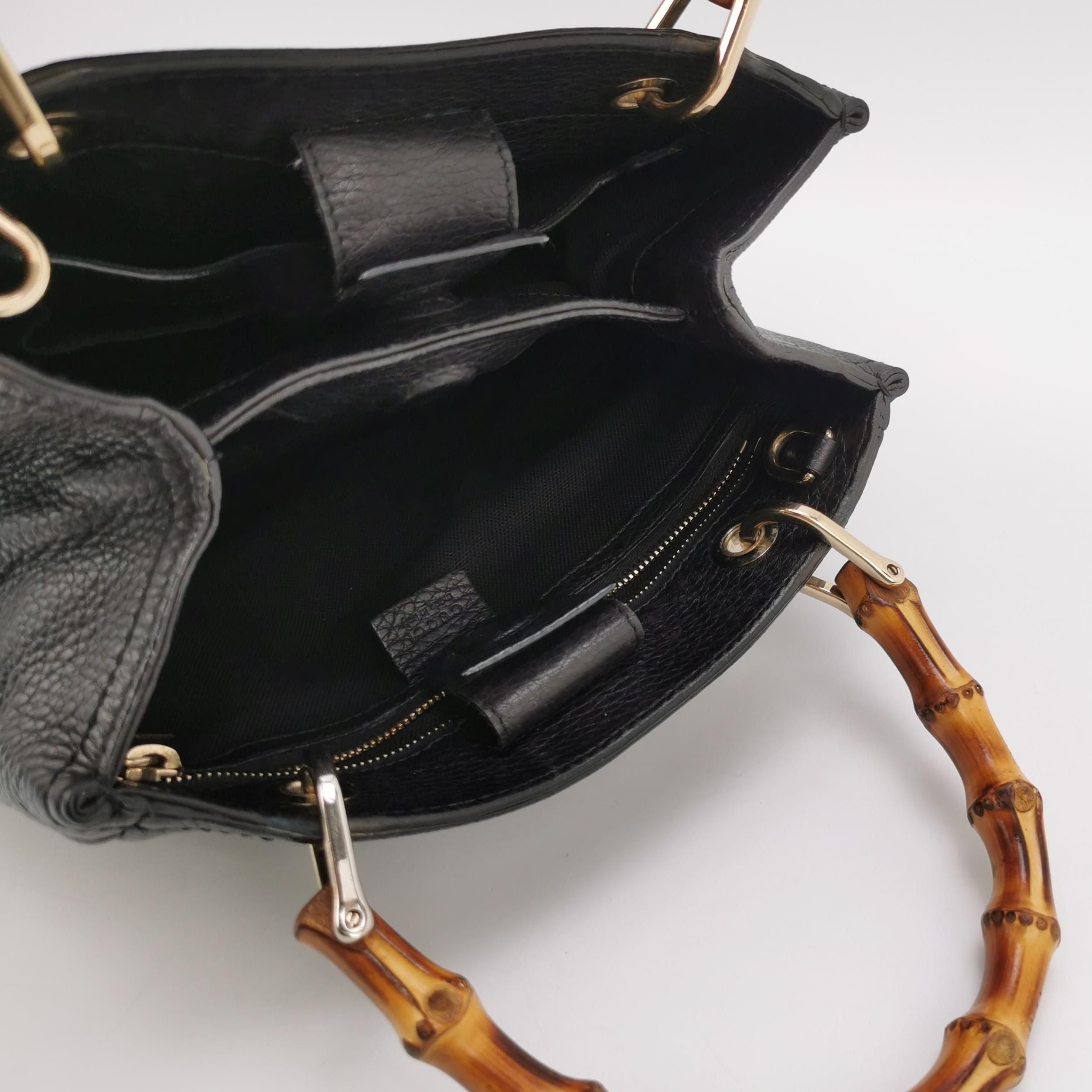 Gucci Bamboo Shopper Leather Solid Letter Logo Bamboo Handle Tote Bag 250401781130336
