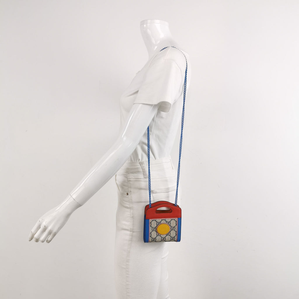 Gucci GG Canvas Shoulder Bag 250405781135288