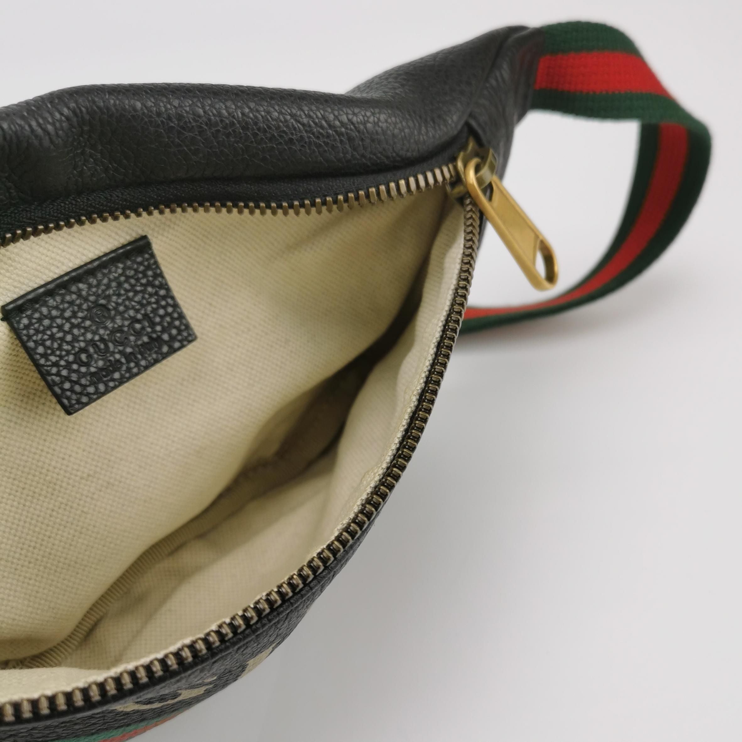 Gucci Print Leather Waist Bag Chest Bag 250402781131931