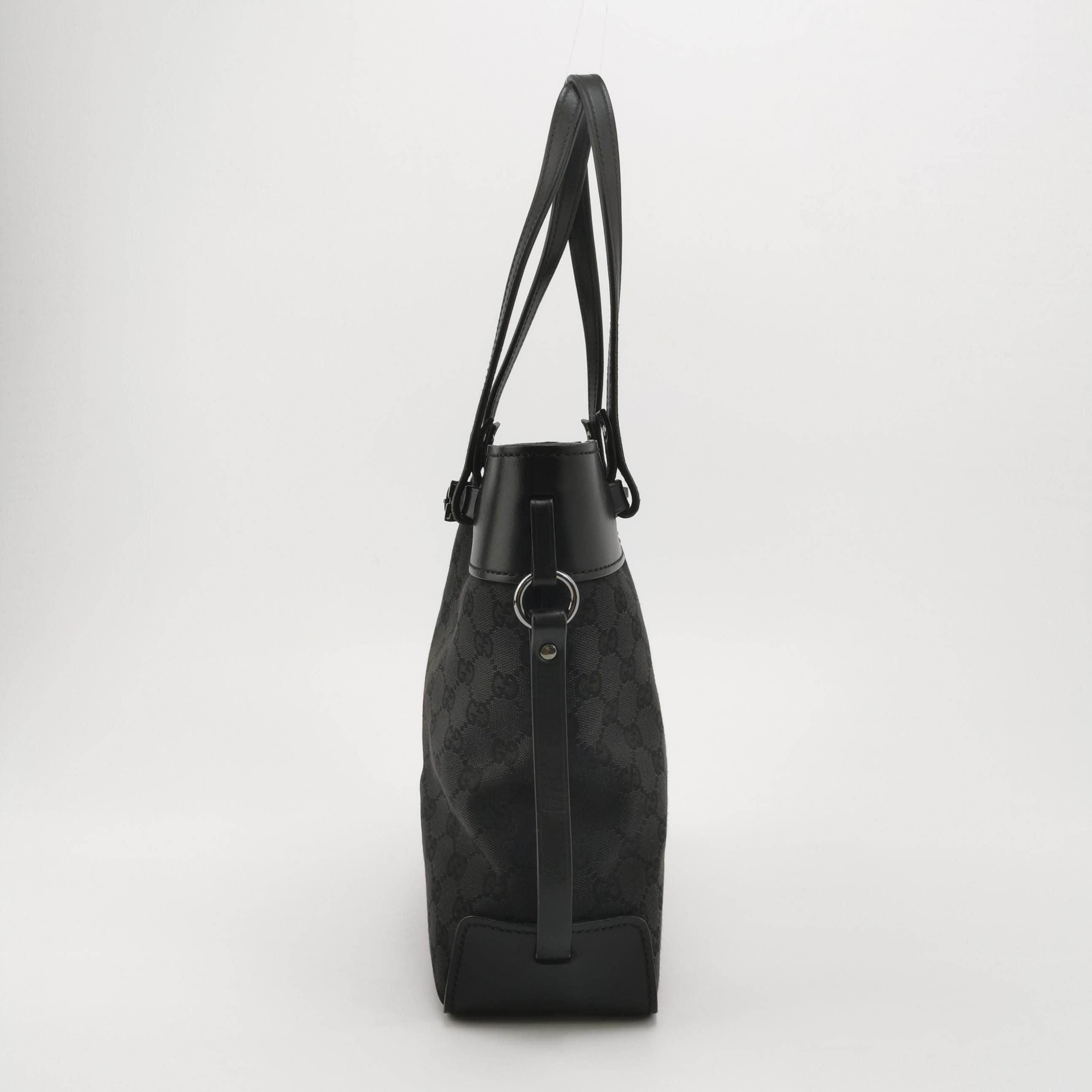 Gucci GG Canvas Leather Shoulder Bag 250329781125461