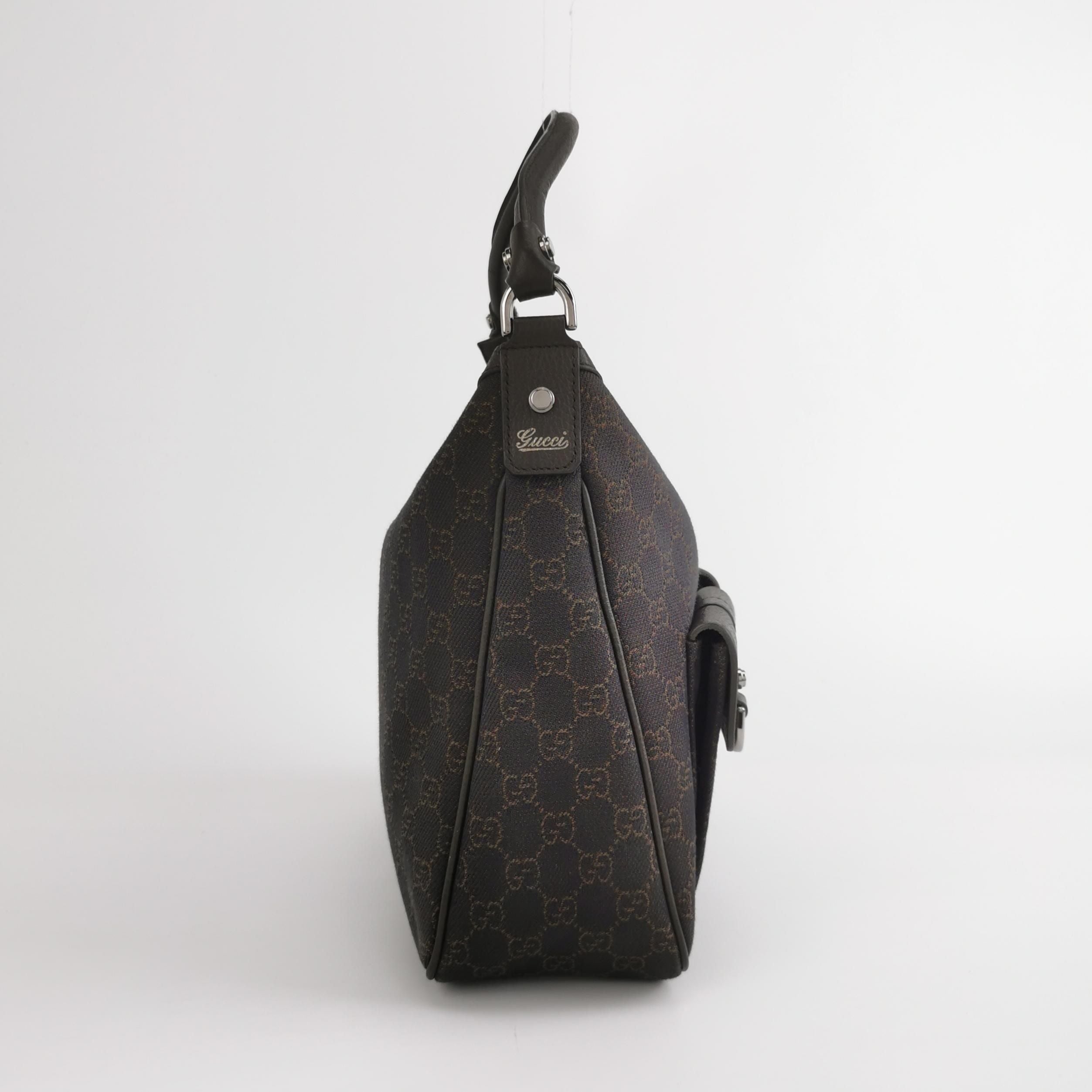 Gucci GG Canvas Shoulder Bag 250323781117381