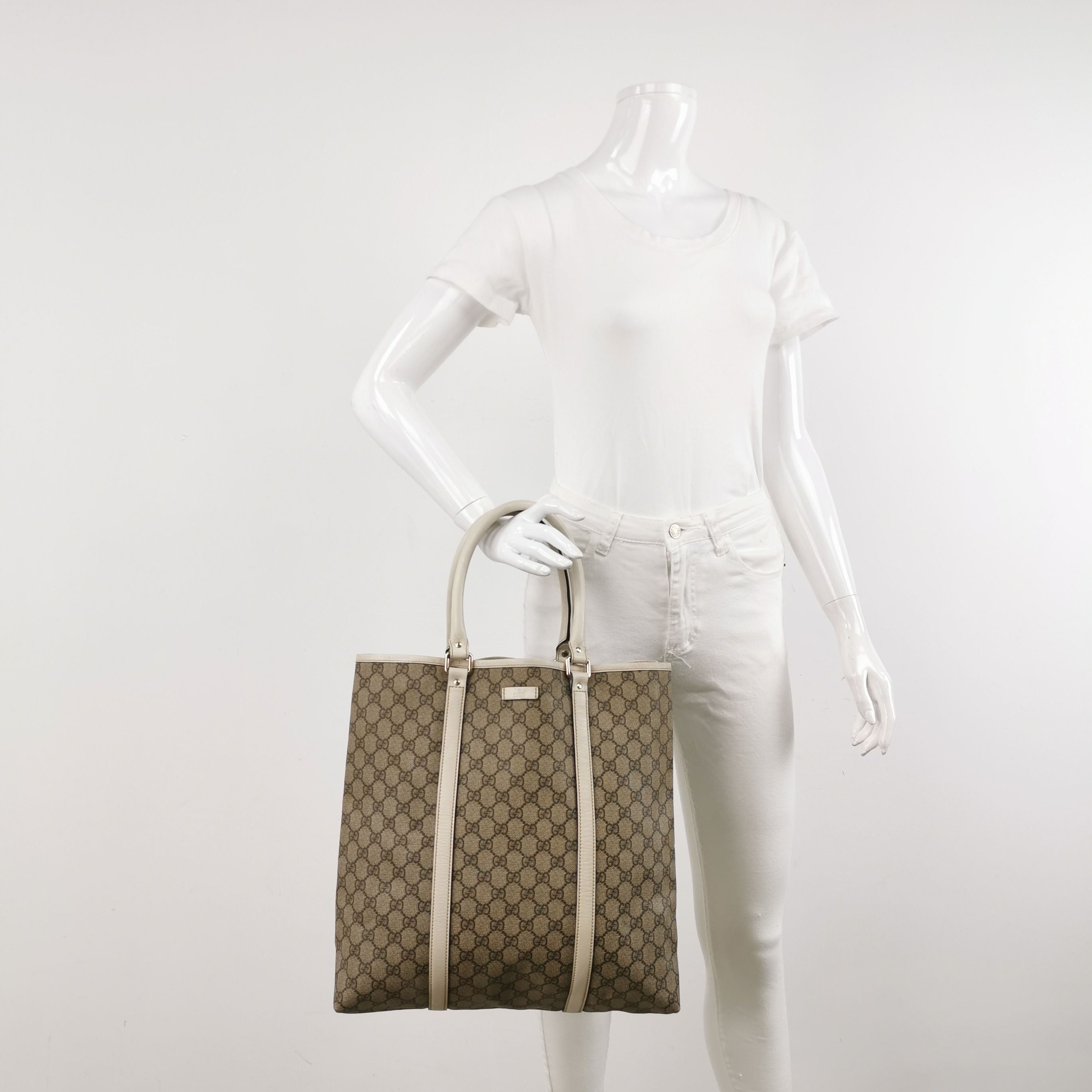 Gucci GG Monogram Leather Shoulder Bag 250318781110785