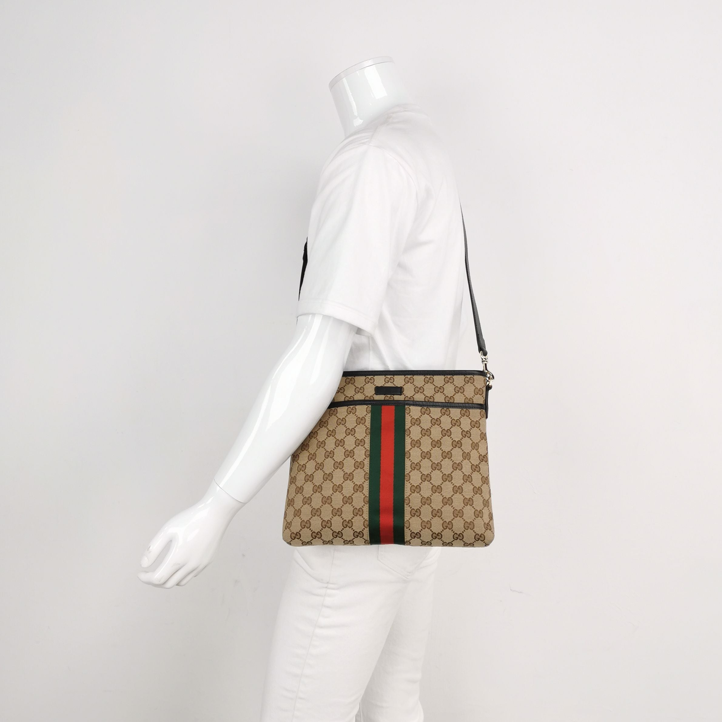 Gucci GG Canvas and Leather Shoulder Bag 250317781109078