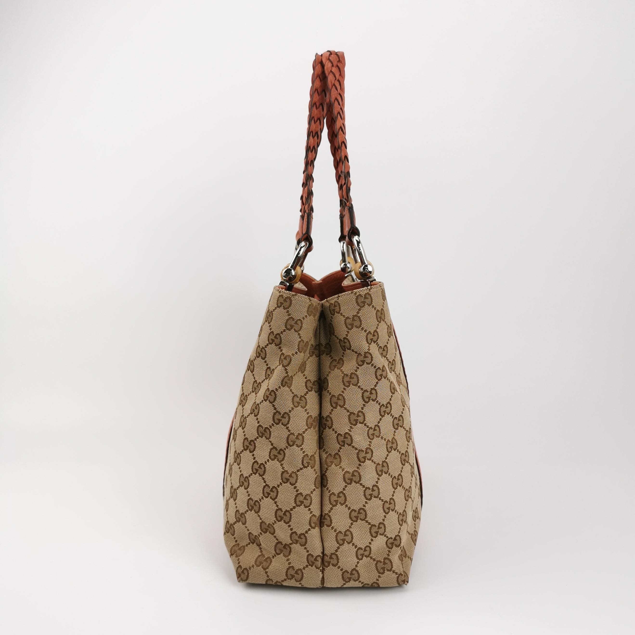 Gucci GG Canvas Shoulder Bag 250315781106704