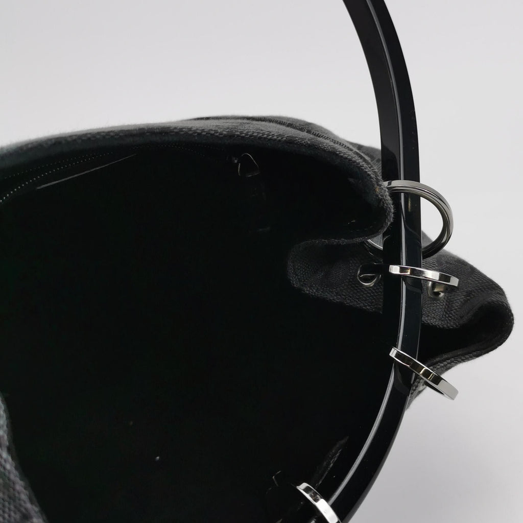 Gucci GG Canvas Shoulder Bag 250312781102213