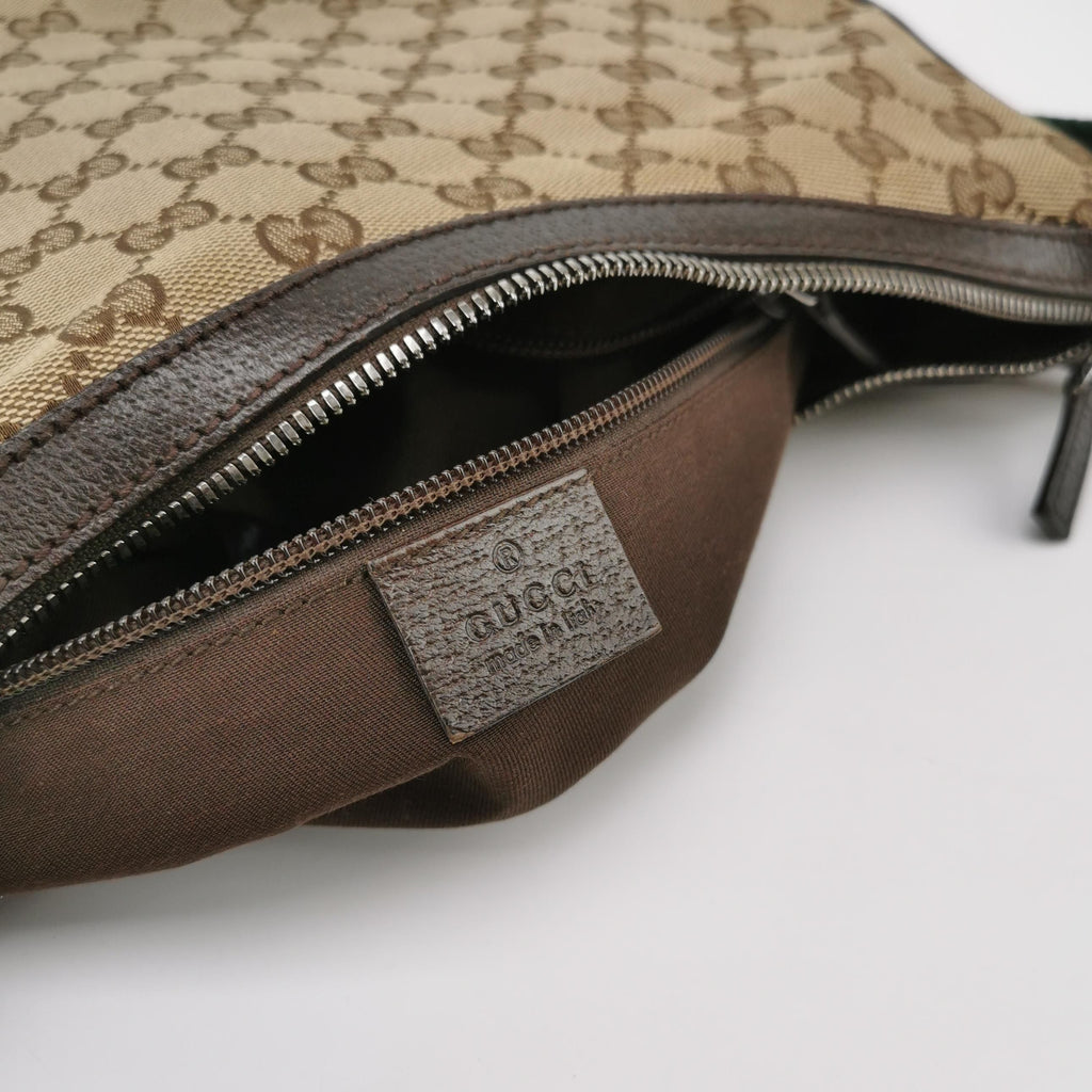 Gucci GG Canvas Shoulder Bag 250314781104126